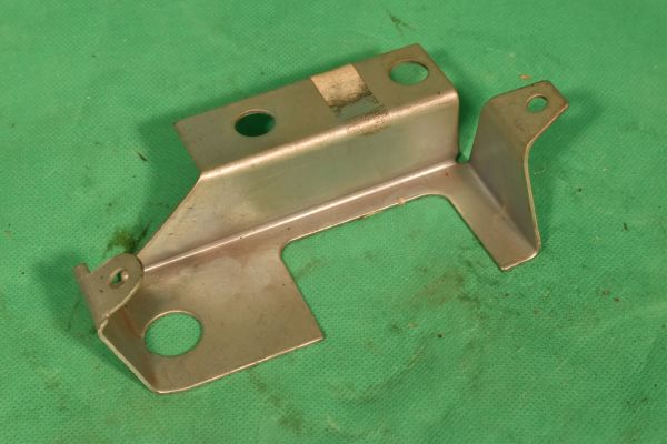 Blinkleuchtenhalter 850 Sport Spider vorne links