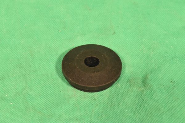 Gummi für Auspuffhalter 850