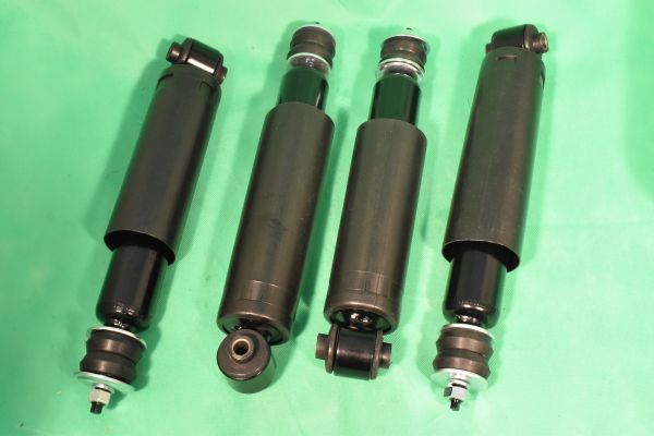 Satz Stoßdämpfer Fiat 850
