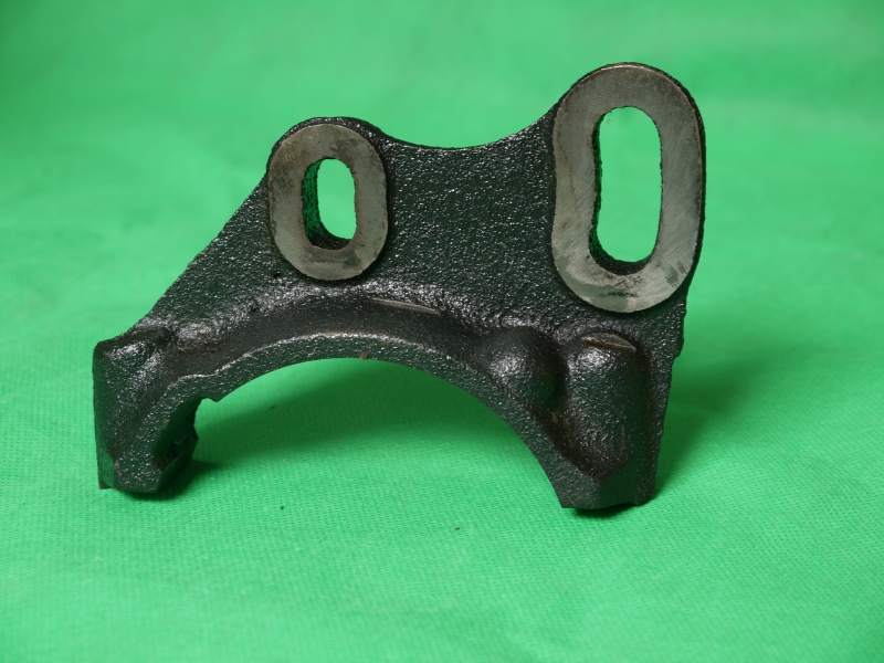 Fiat 850 Spezial Lagerbock für Lichtmaschine