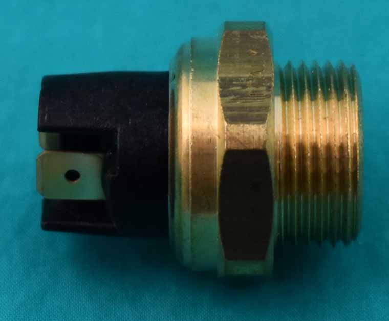 Thermoschalter Kühler Flachstecker (ohne Kabel) X1/9