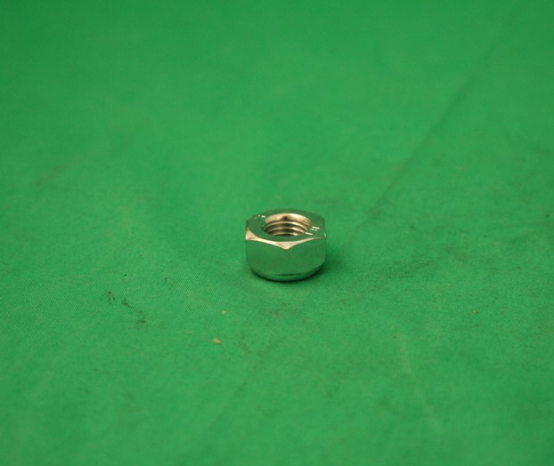 selbstsichernde Mutter