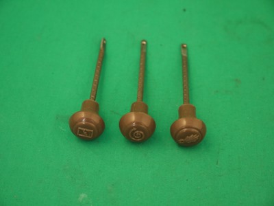 Satz Zugknöpfe braun Topolino B 3-teilig