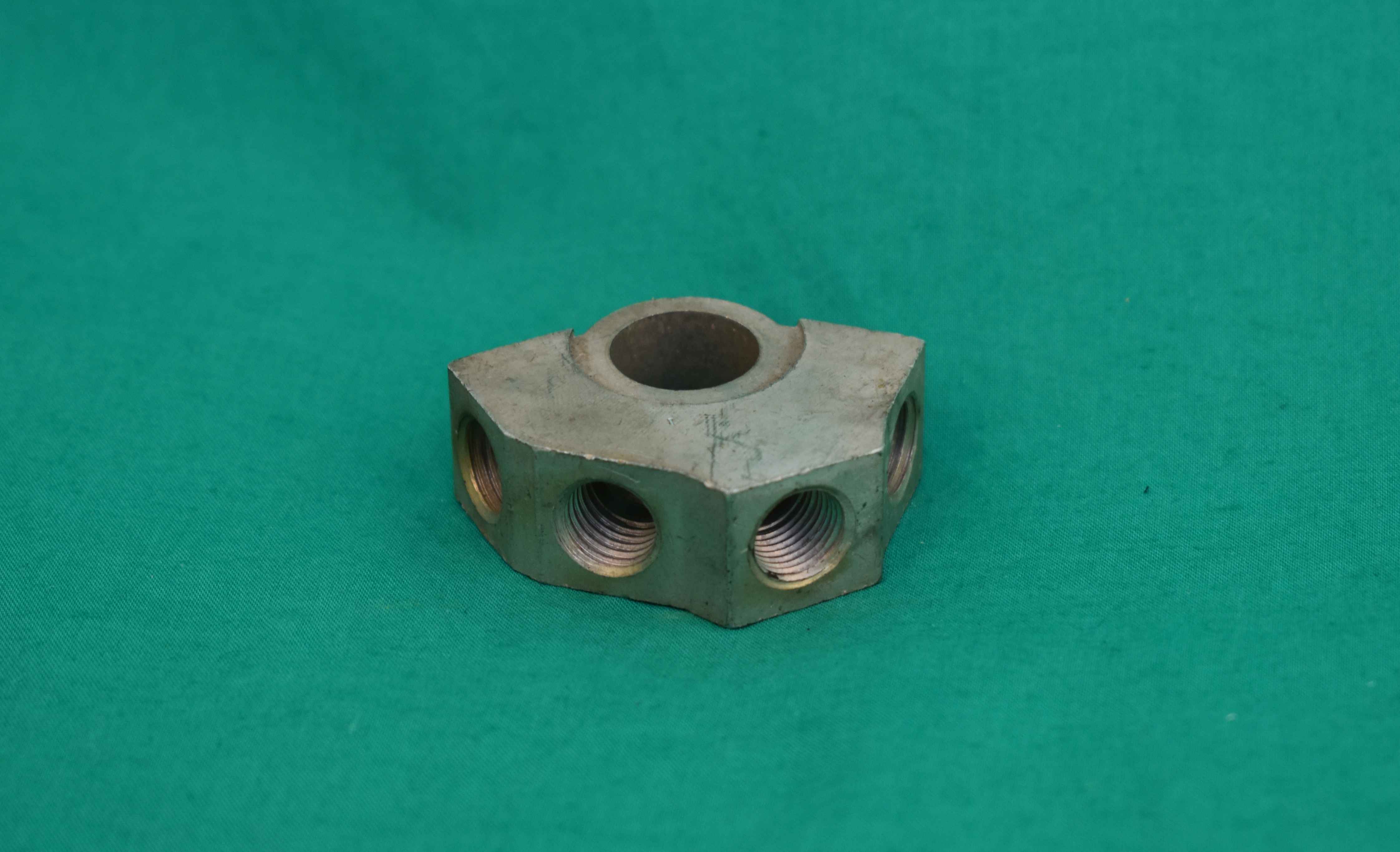 Bremsverteiler Fiat 850