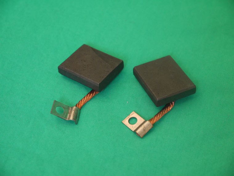 Satz Kohlebürste 126 Puch Bosch