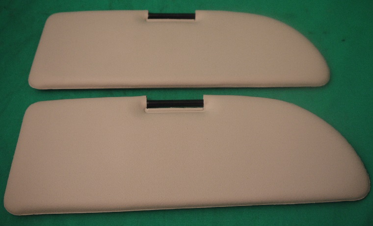 Satz Sonnenblenden hellgrau