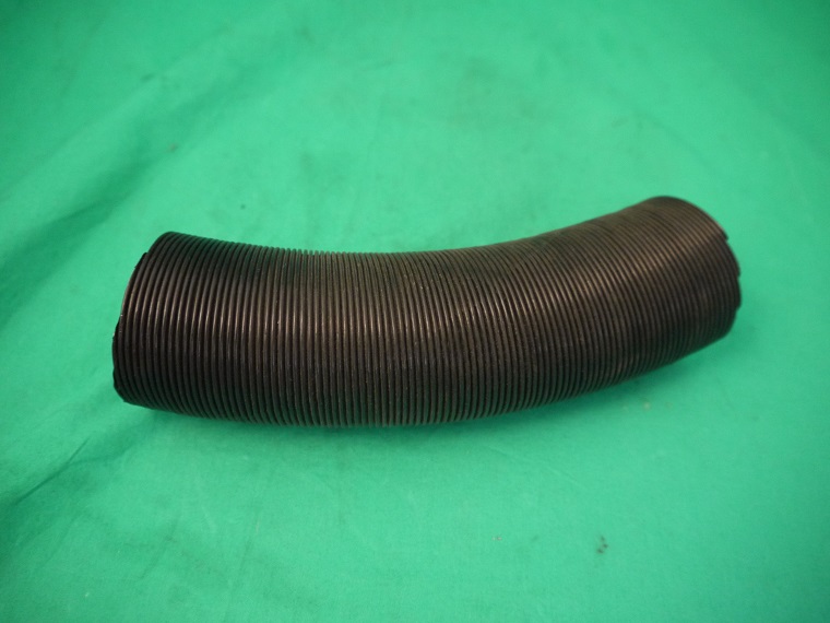 Warmluftschlauch vorne oben