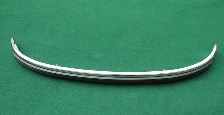 Stoßstange hinten mit Gummistoßleiste inkl. Schrauben