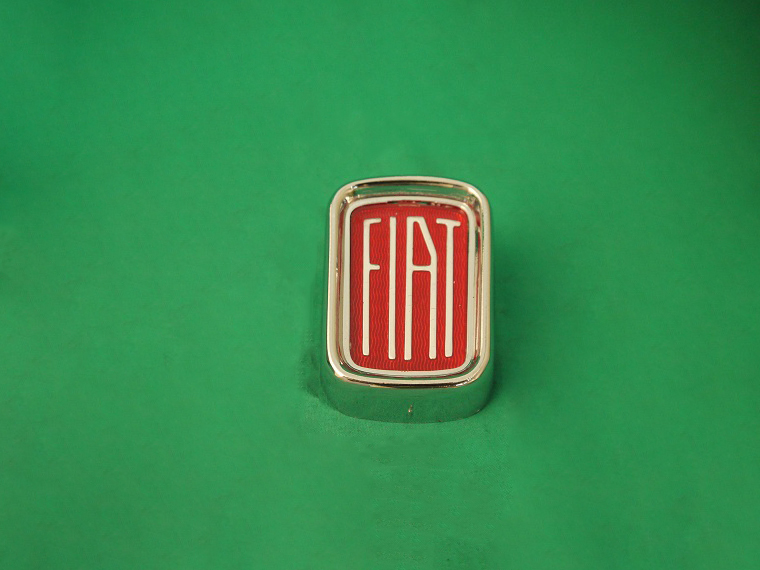Frontemblem klein Fiat 500L Metall