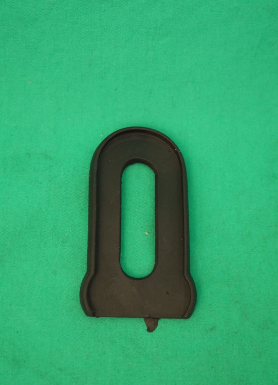 Gummiunterlage für Stoßstangenhalter