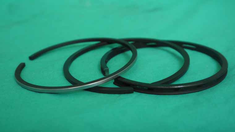 Satz Kolbenringe 82,0 mm Premium